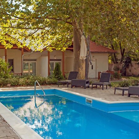 Hotel Platan Замарди Экстерьер фото