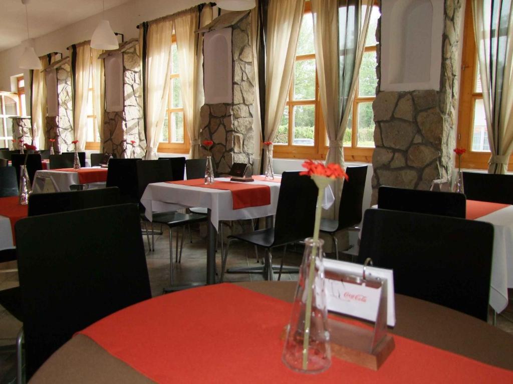Hotel Platan Замарди Экстерьер фото