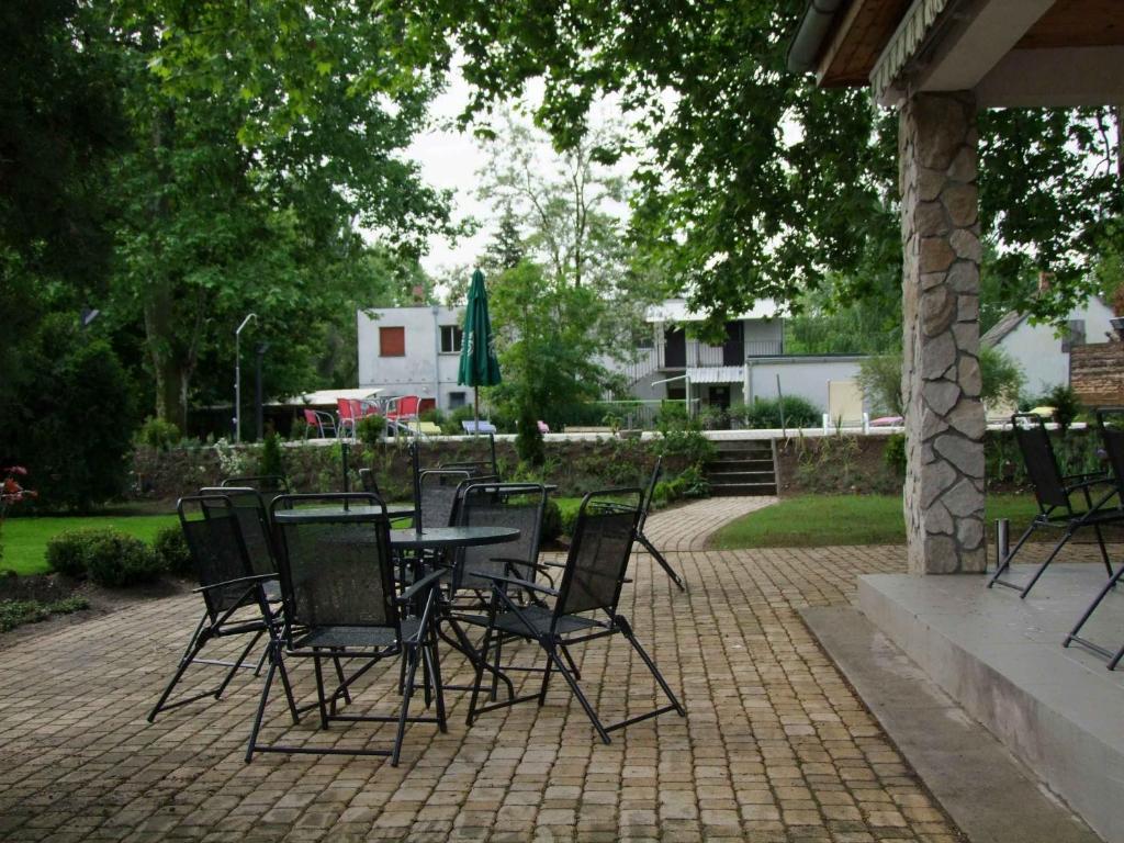 Hotel Platan Замарди Экстерьер фото
